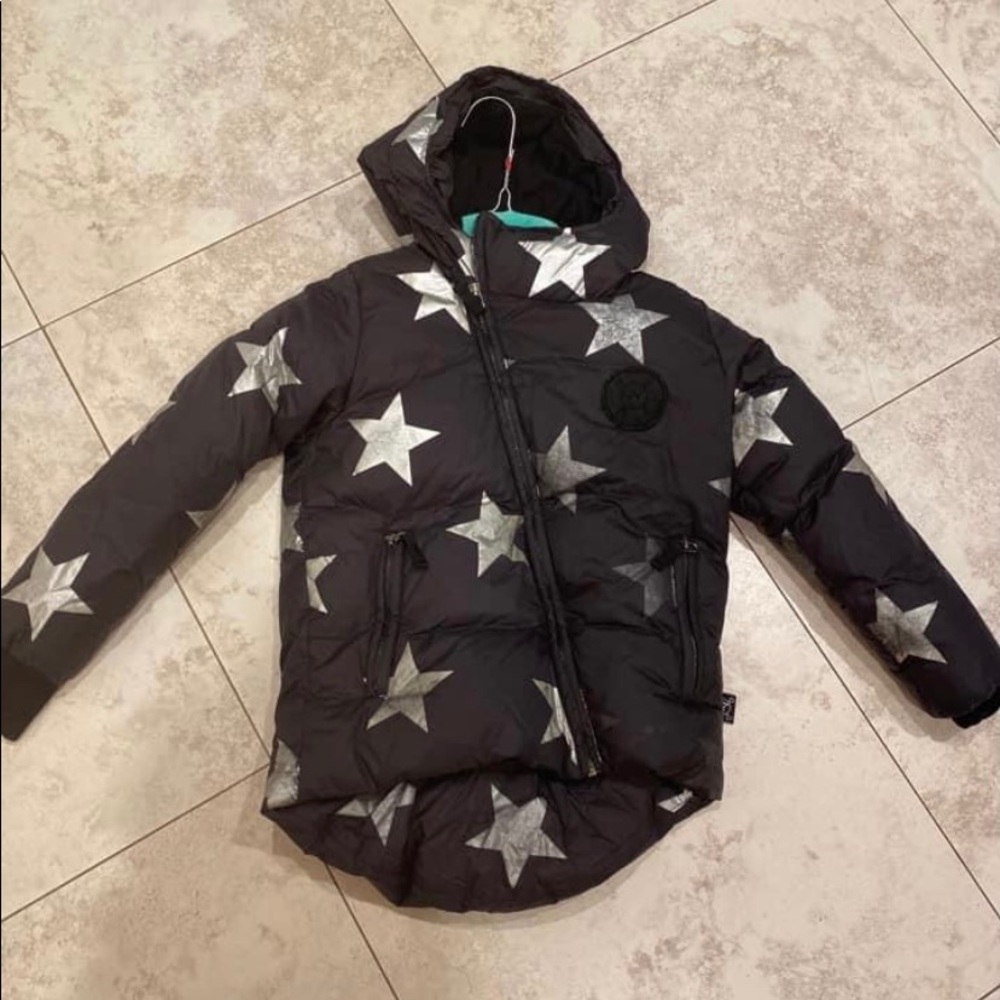 Nununu 6/7 good condition for fading on stars